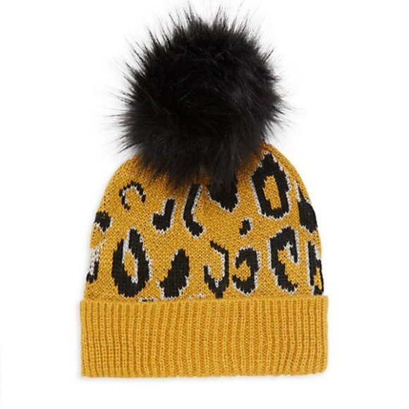 BCBGeneration Accessories - NWT! BCBG Generation Leopard Beanie w/Faux Fur